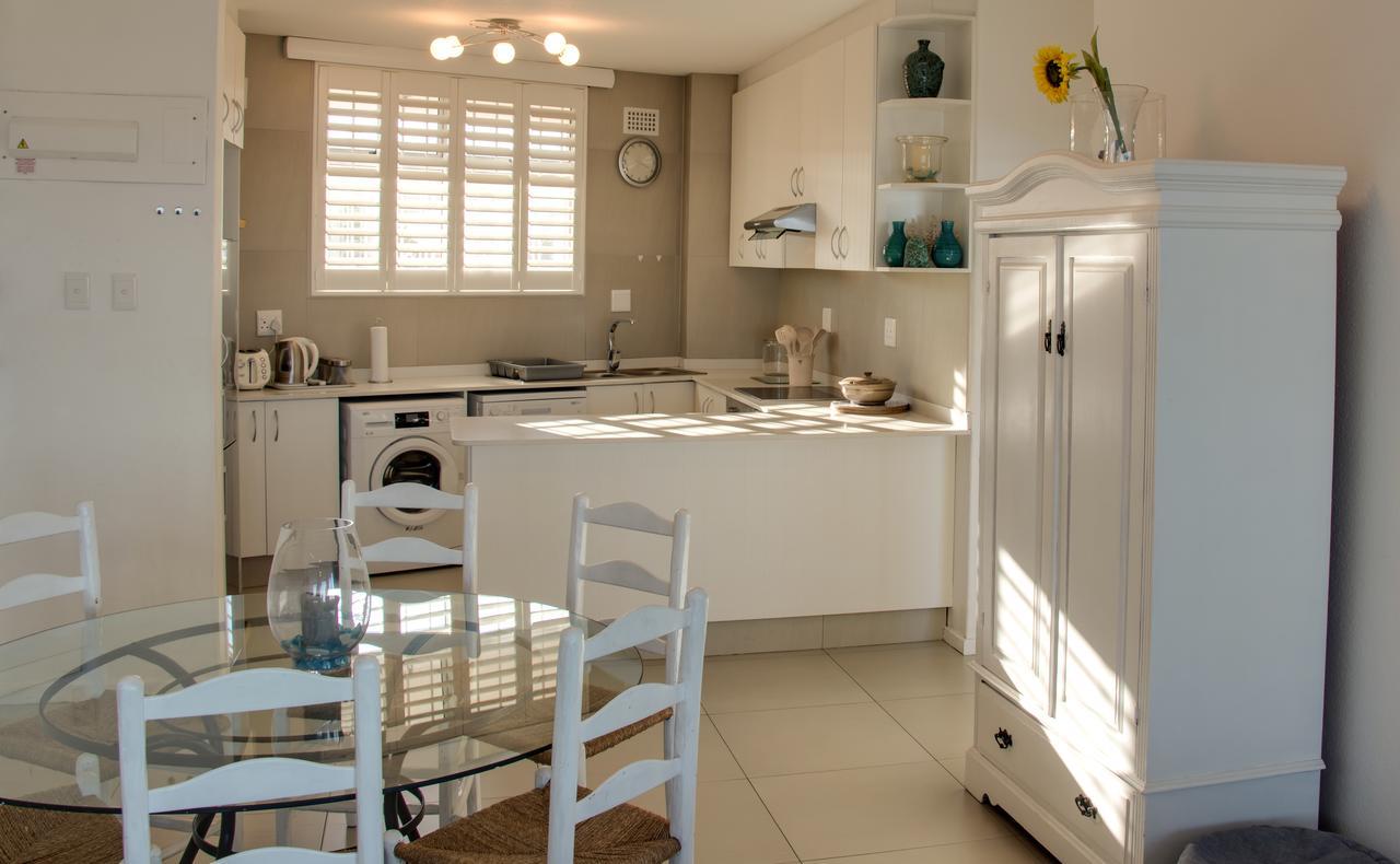 34 Sea Lodge - By Stay In Umhlanga Durban Exterior photo